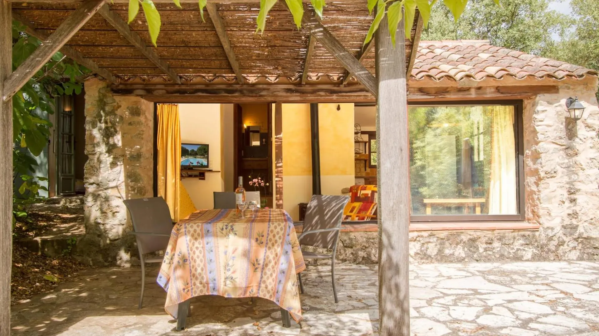 Lou Petarel Charming House With Shared Pool Nature An Calm In Provence Flayosc 0*,